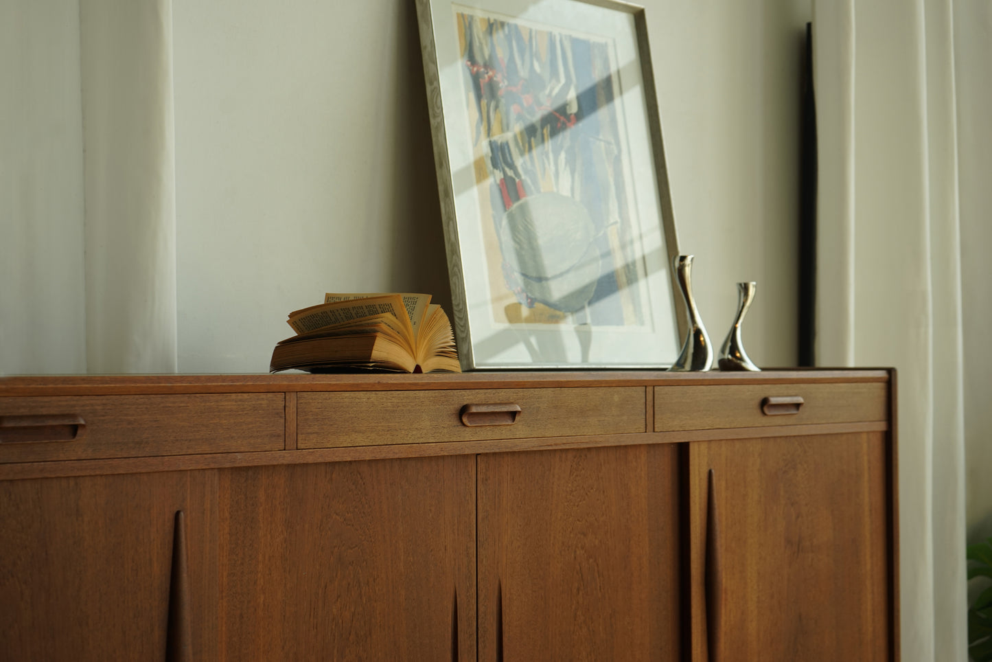 丹麥 柚木 四門 高腳 餐邊櫃