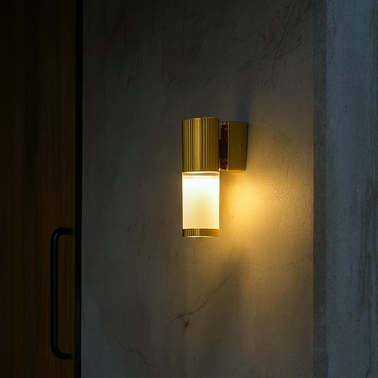 Elegant Brass Wall Washer