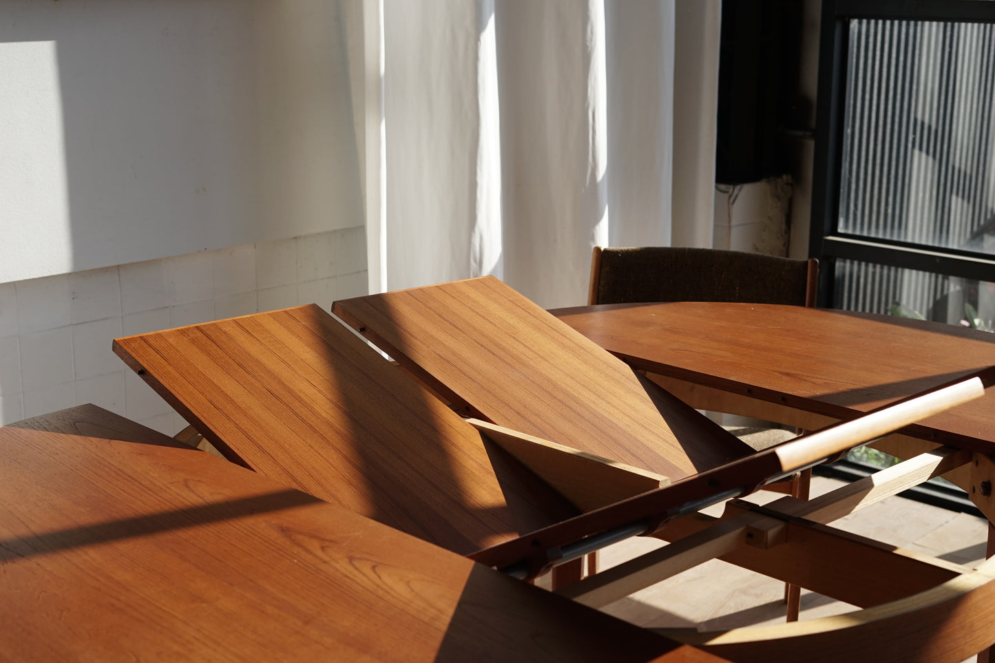 丹麥 柚木 典雅 圓形 蝴蝶延伸餐桌