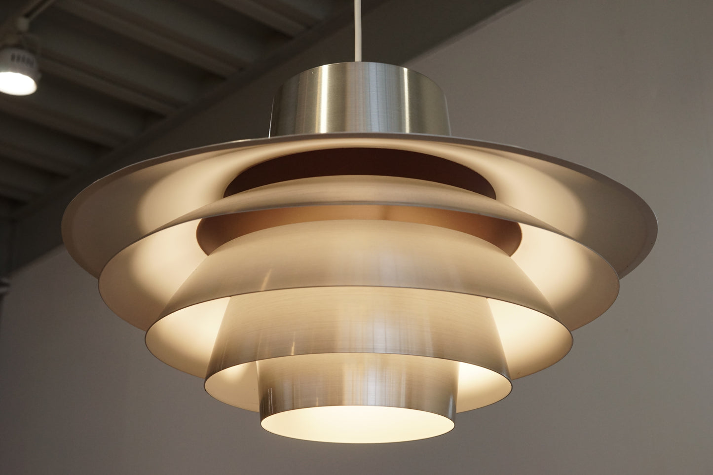 丹麥 Verona pendant 銀色 5層 吊燈