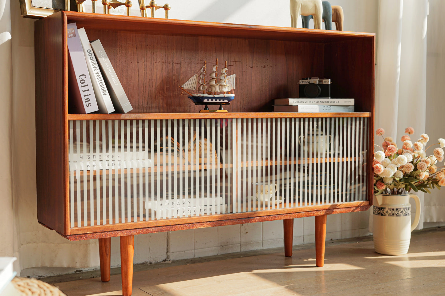 丹麥 柚木 條紋 玻璃 滑門 展示櫃