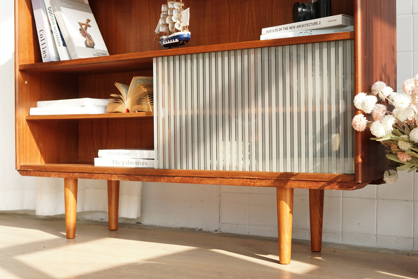 丹麥 柚木 條紋 玻璃 滑門 展示櫃