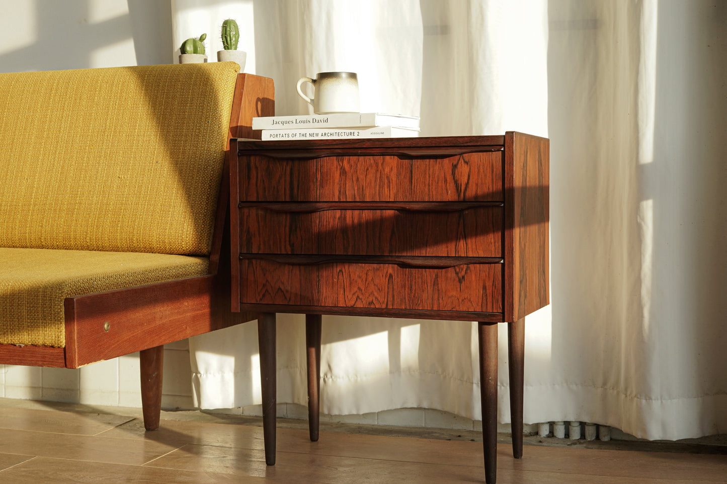 丹麥 玫瑰木 三層抽屜 高腳 小邊櫃