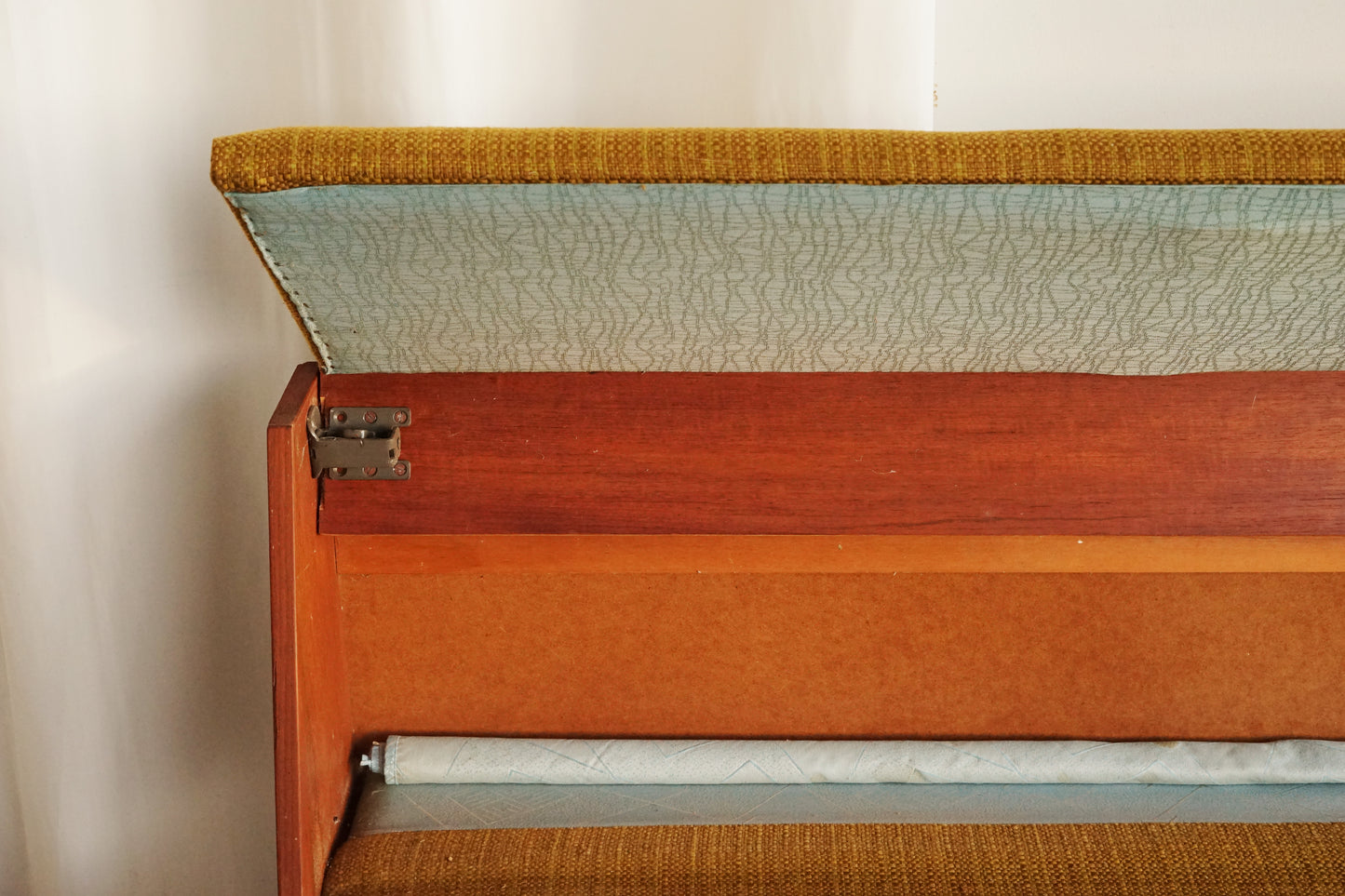 Hans J. Wegner GE258 經典 柚木 圓腳 芥末黃 沙發床