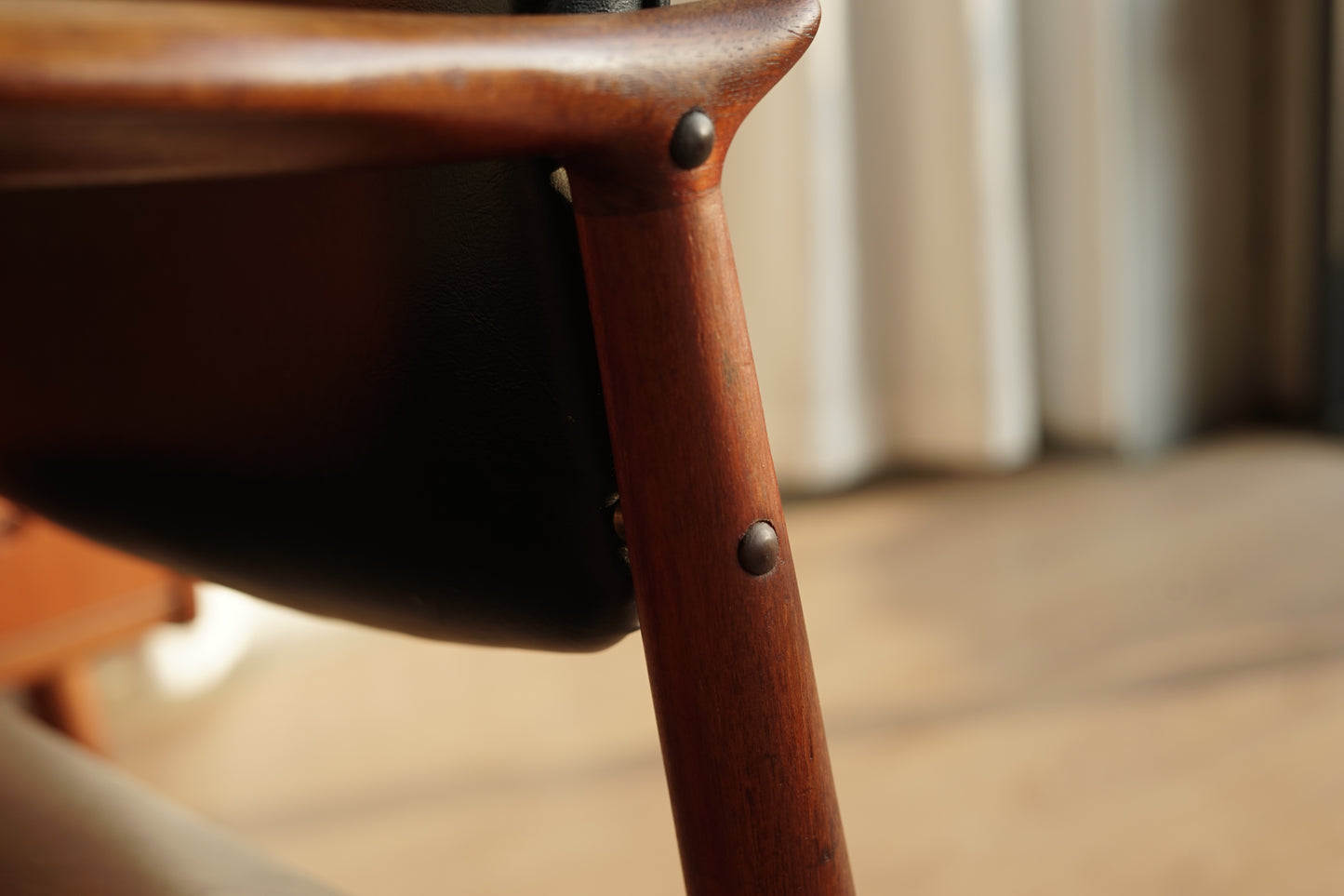 丹麥 柚木 皮革 扶手椅