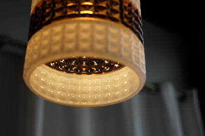 丹麥 黃銅 立體壓紋 小吊燈