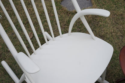 Illum Wikkelsø NR3 純白 扶手 搖椅