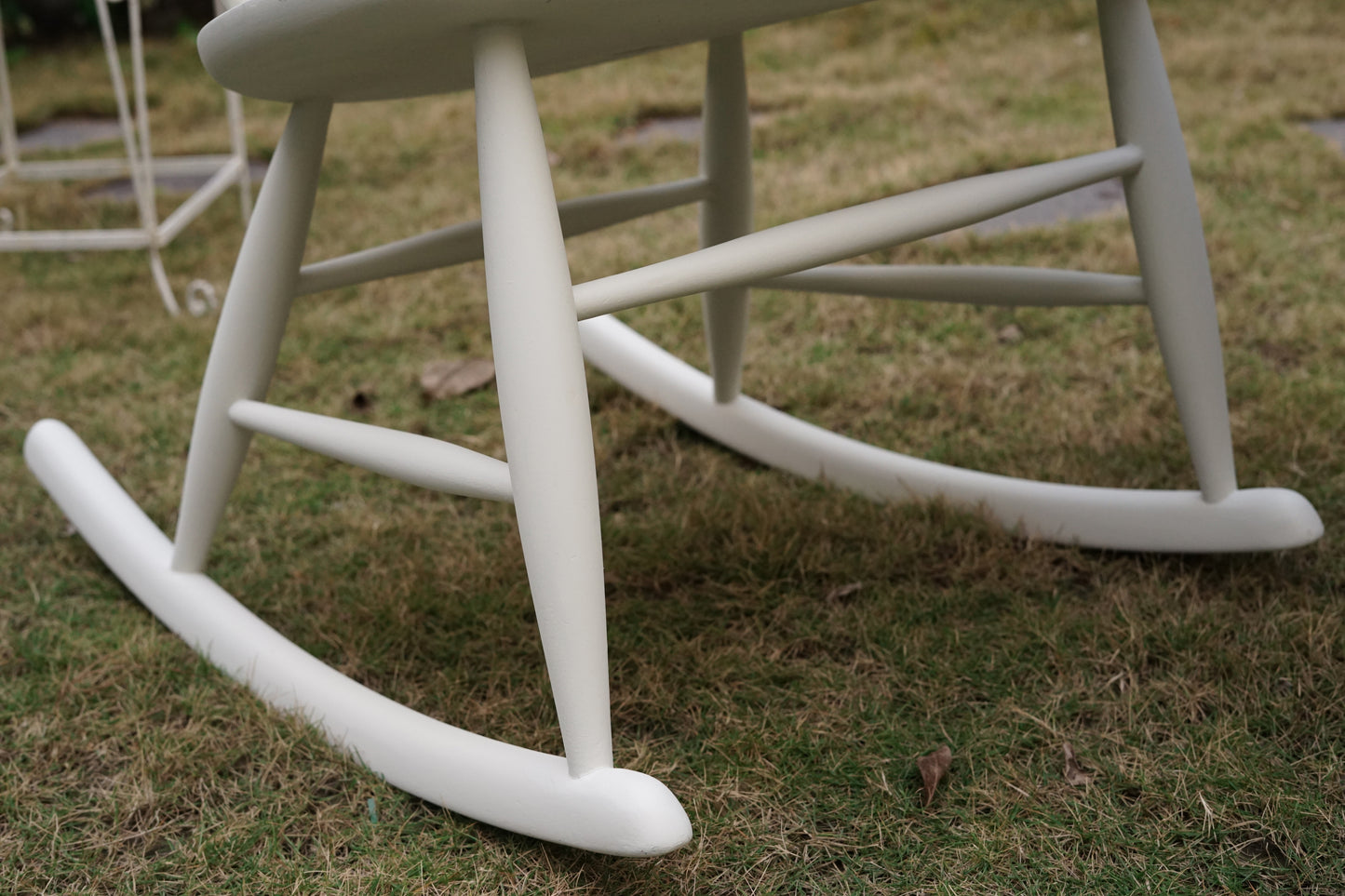 Illum Wikkelsø NR3 純白 扶手 搖椅