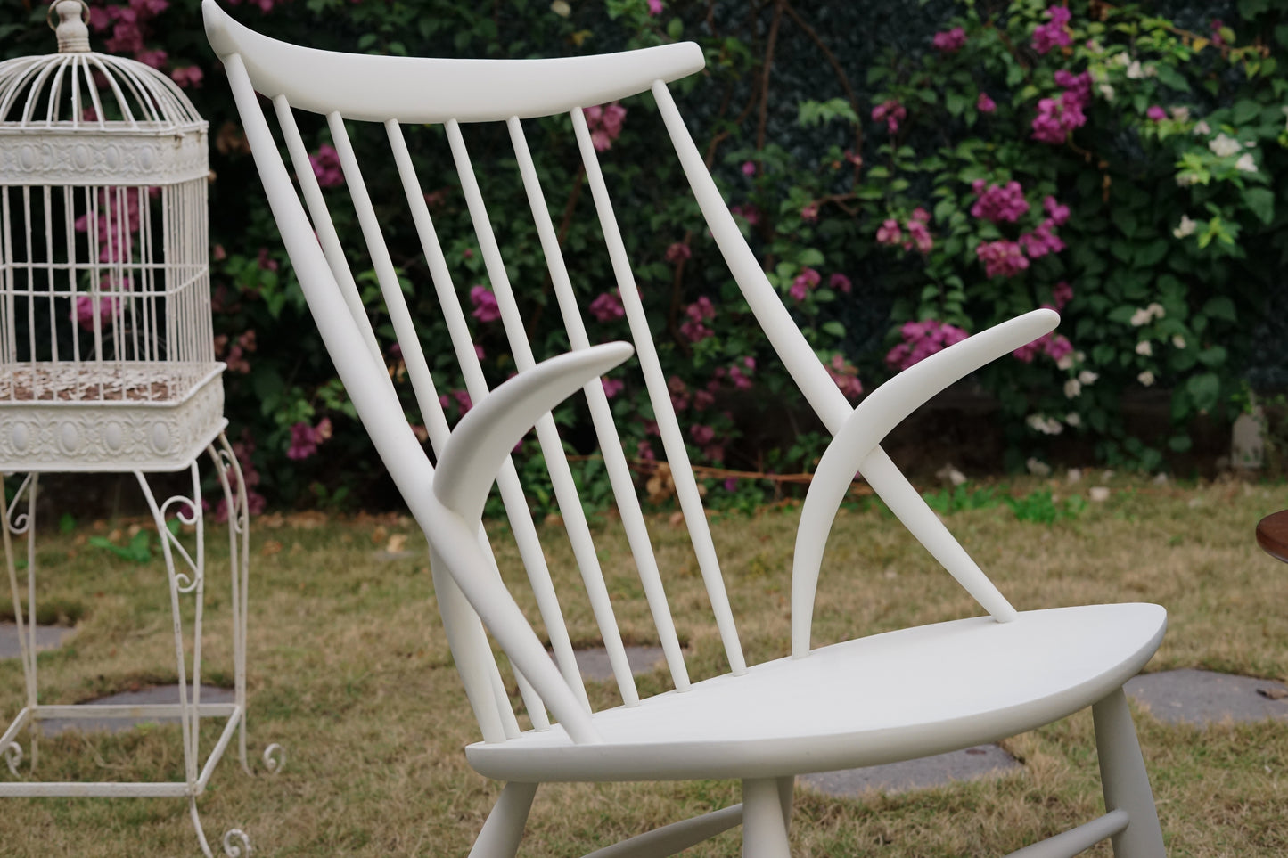 Illum Wikkelsø NR3 純白 扶手 搖椅