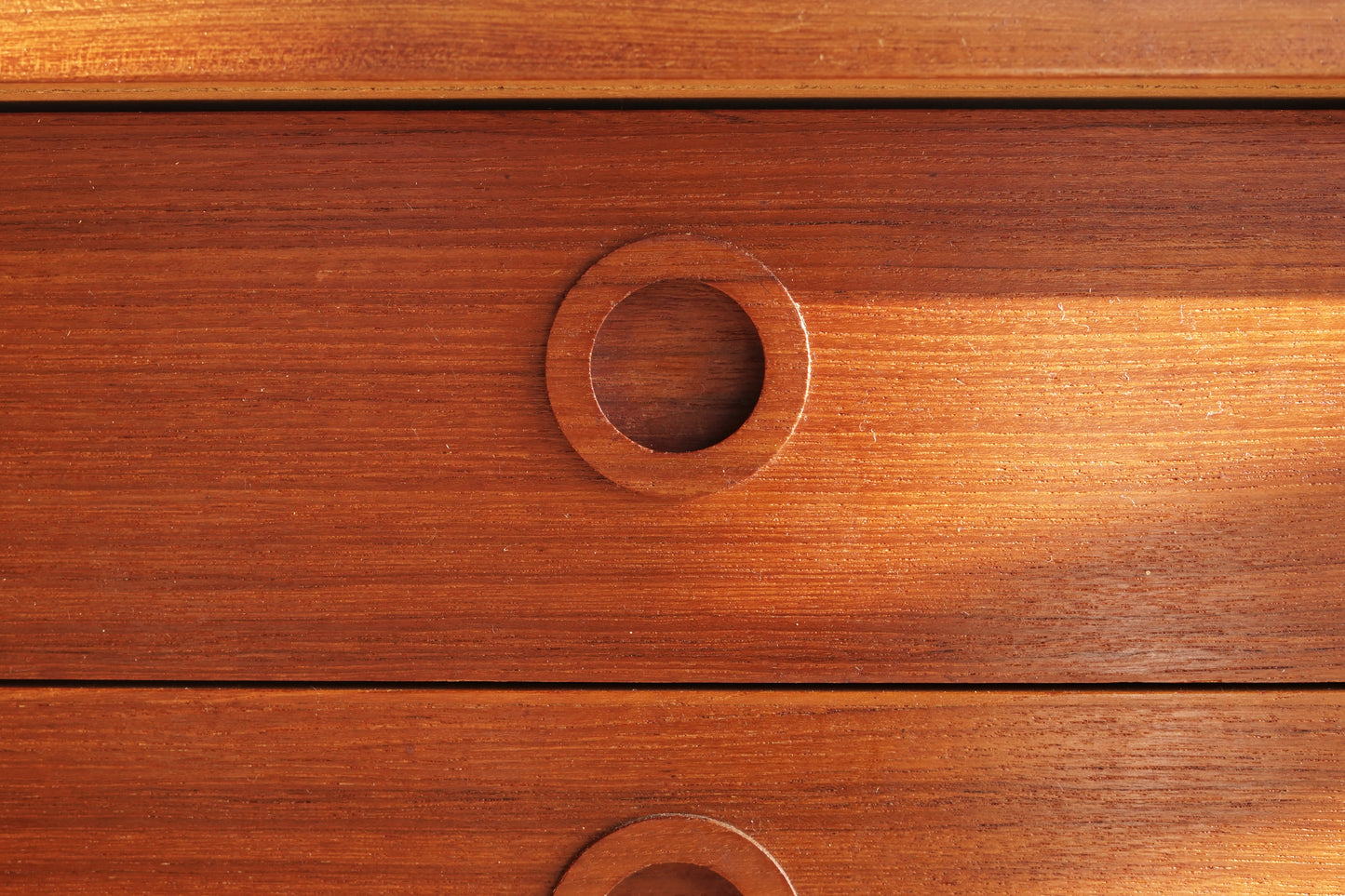 丹麥 柚木 四抽 滑門 矮邊櫃