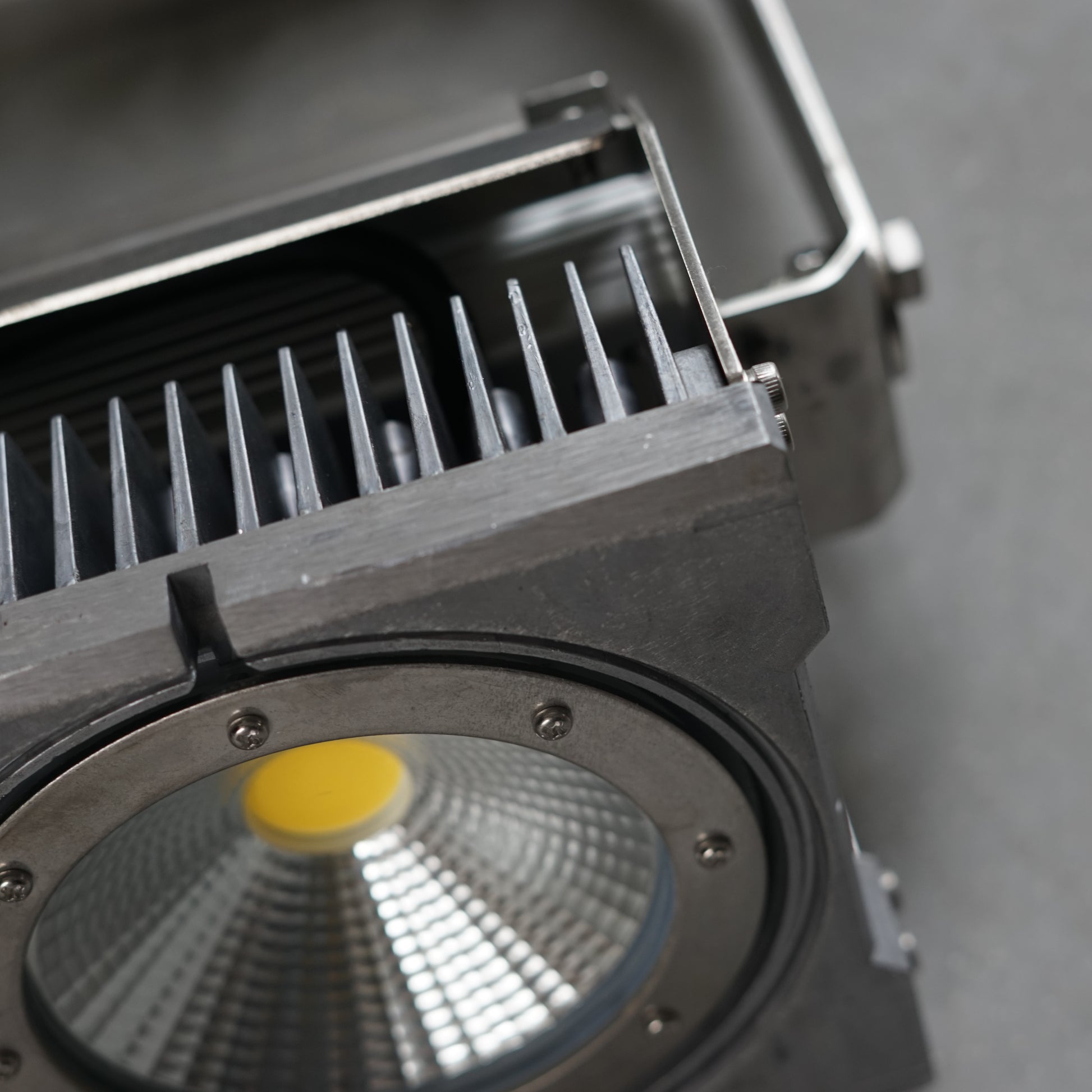 太空灰投射燈 - DnH LOFT Shop