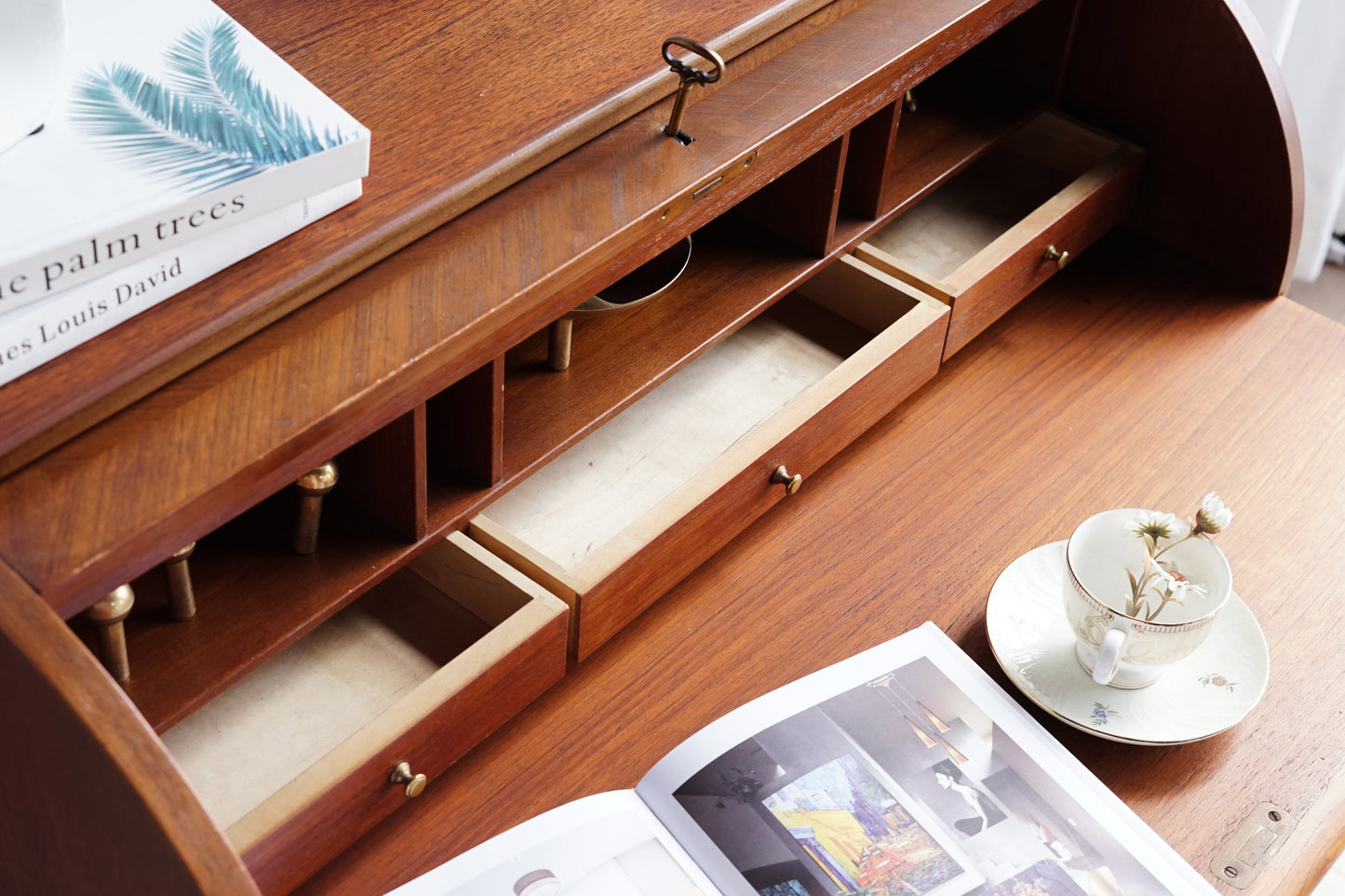 丹麥 Egon Ostergaard  柚木 半圓 寫字櫃