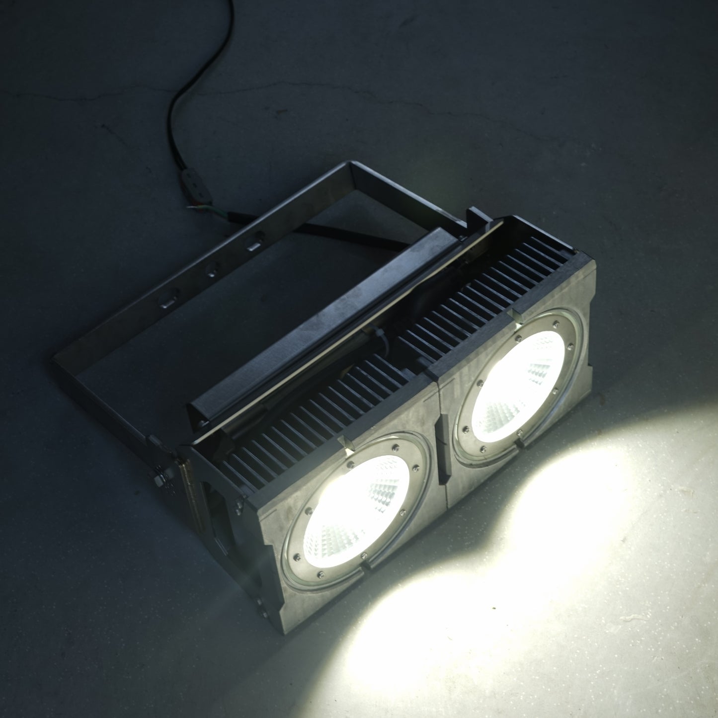 太空灰投射燈 - DnH LOFT Shop