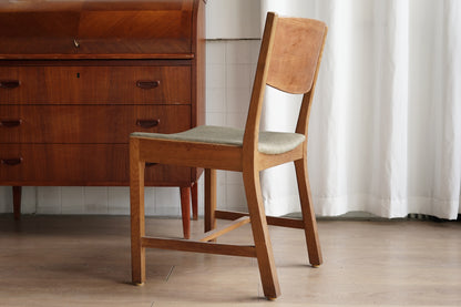 丹麥 弧背 橄欖灰 布墊 餐椅