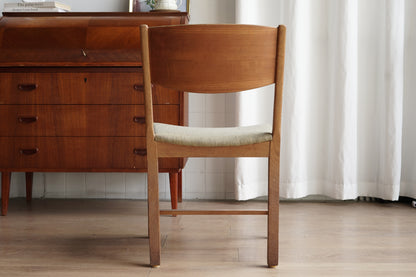 丹麥 弧背 橄欖灰 布墊 餐椅