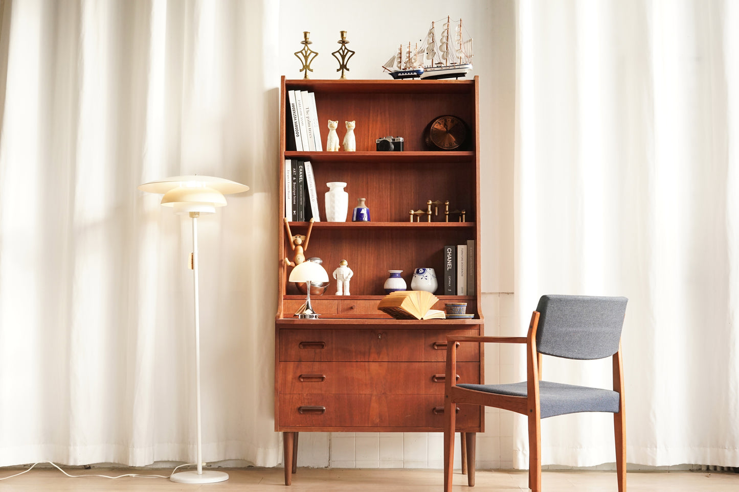 丹麥 柚木 經典 抽屜 高腳 高書櫃