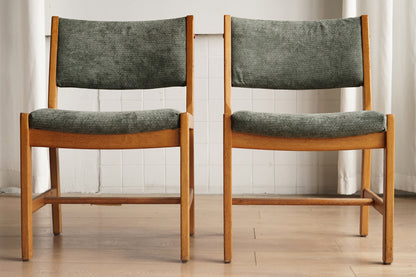 丹麥 Hans J. Wegner 橡木 綠布 無扶手 軟墊椅