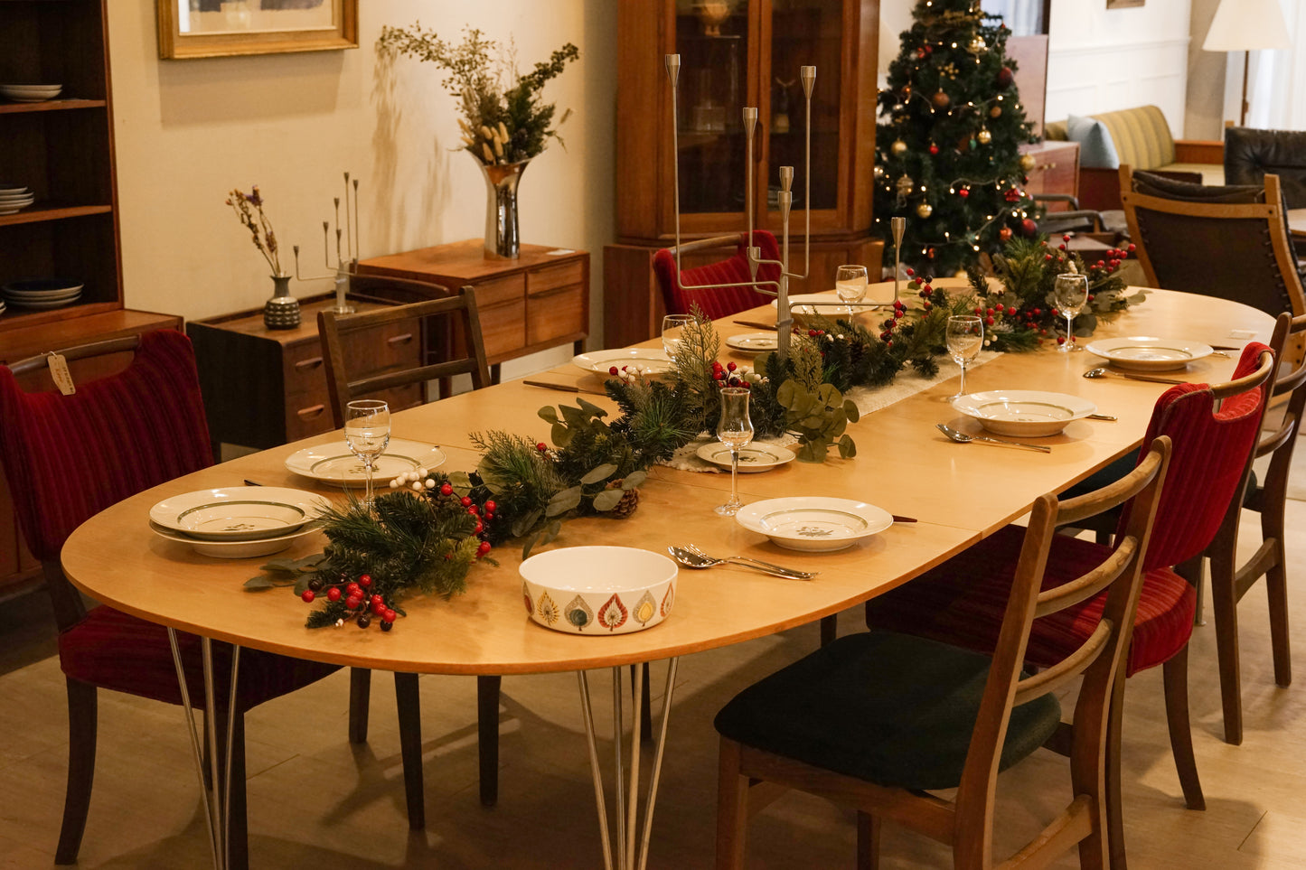 丹麥 Fritz Hansen 櫸木 超橢圓形 延伸 餐桌