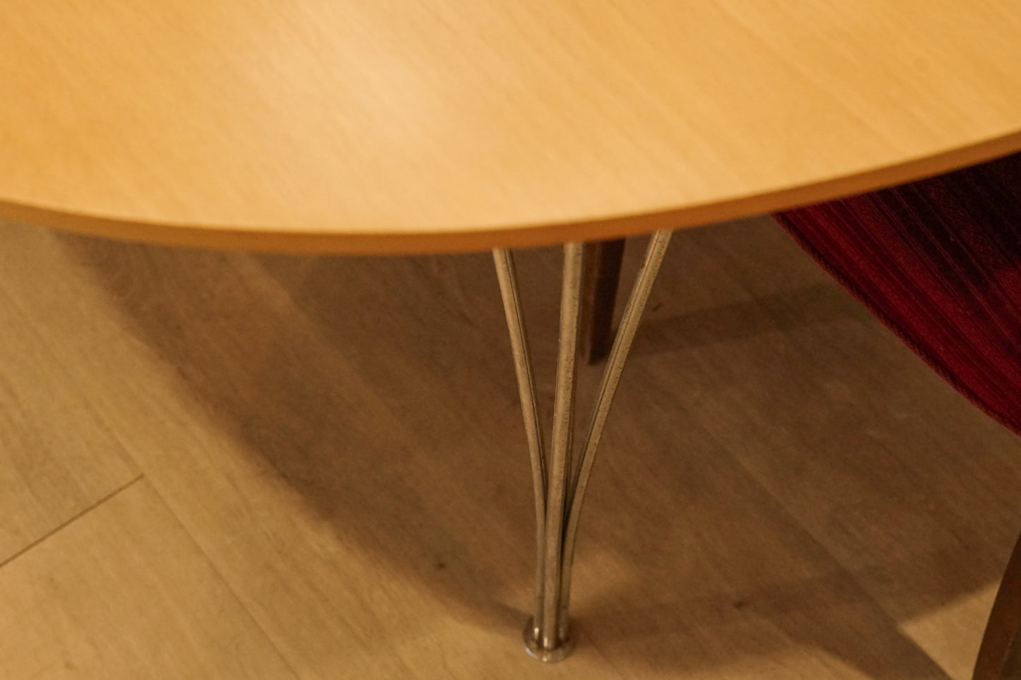 丹麥 Fritz Hansen 櫸木 超橢圓形 延伸 餐桌