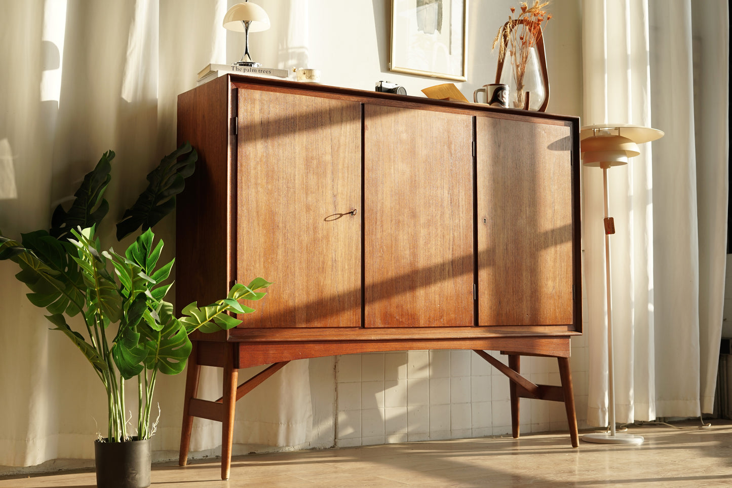 丹麥 柚木 三門 高腳 收納櫃 餐邊櫃