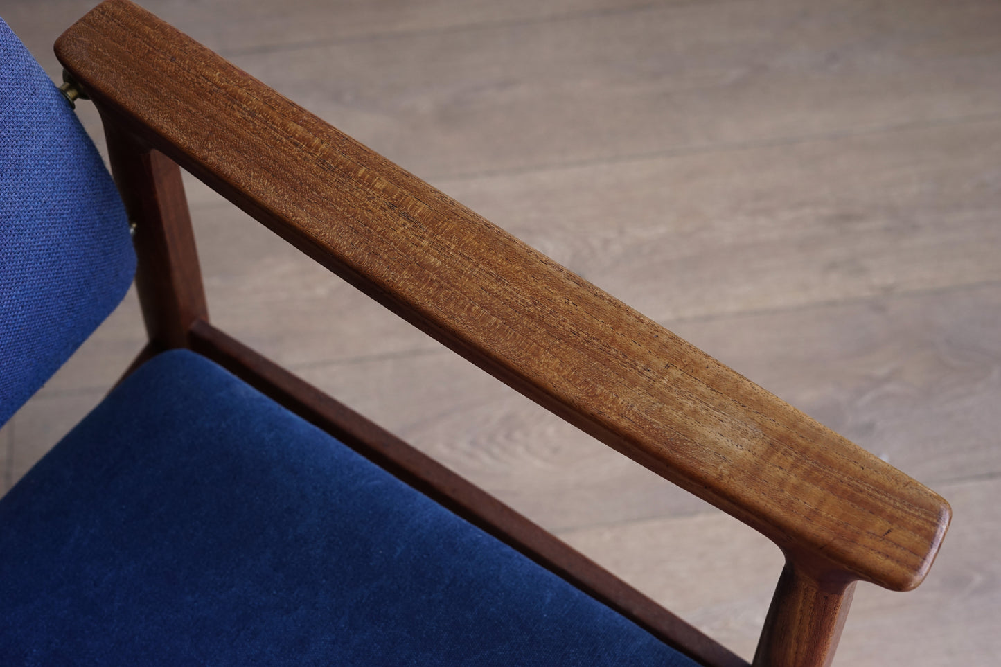 丹麥 Tove & Edvard Kindt-Larsen Model 189 柚木扶手椅