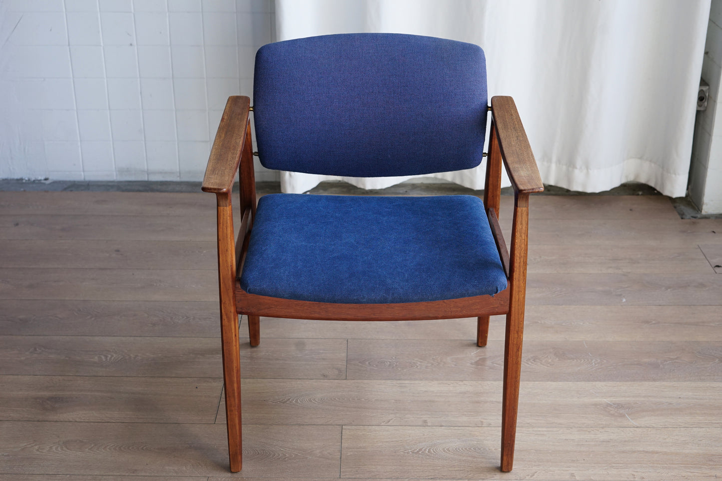 丹麥 Tove & Edvard Kindt-Larsen Model 189 柚木扶手椅