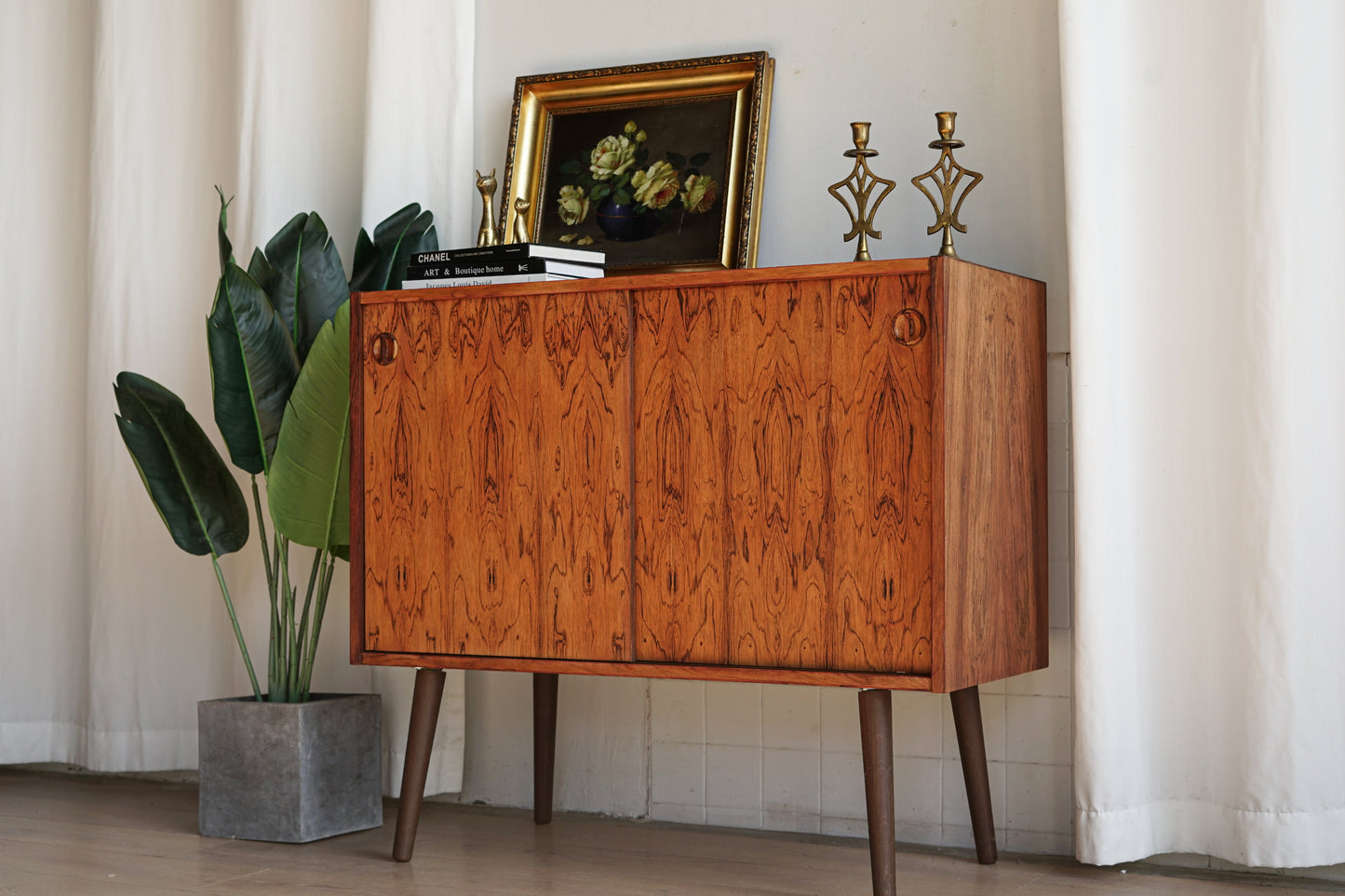 丹麥 玫瑰木 古典 雙滑門 矮櫃