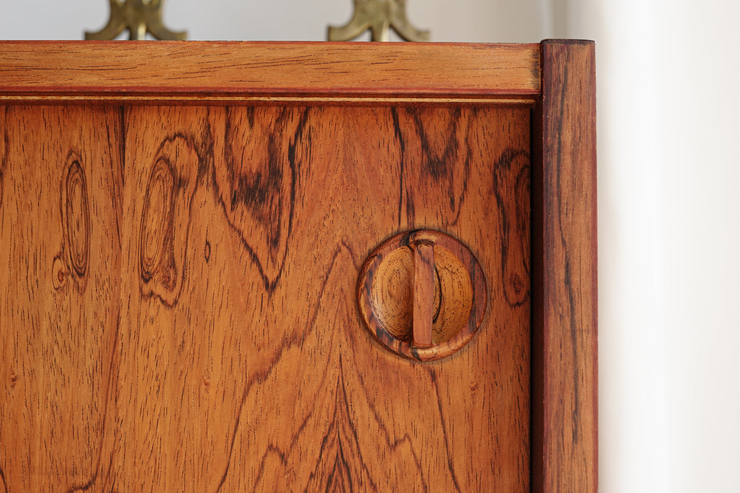 丹麥 玫瑰木 古典 雙滑門 矮櫃