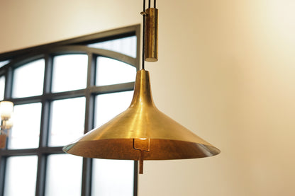丹麥 T.H. Valentiner「Fusijama」黃銅 吊燈