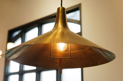 丹麥 T.H. Valentiner「Fusijama」黃銅 吊燈