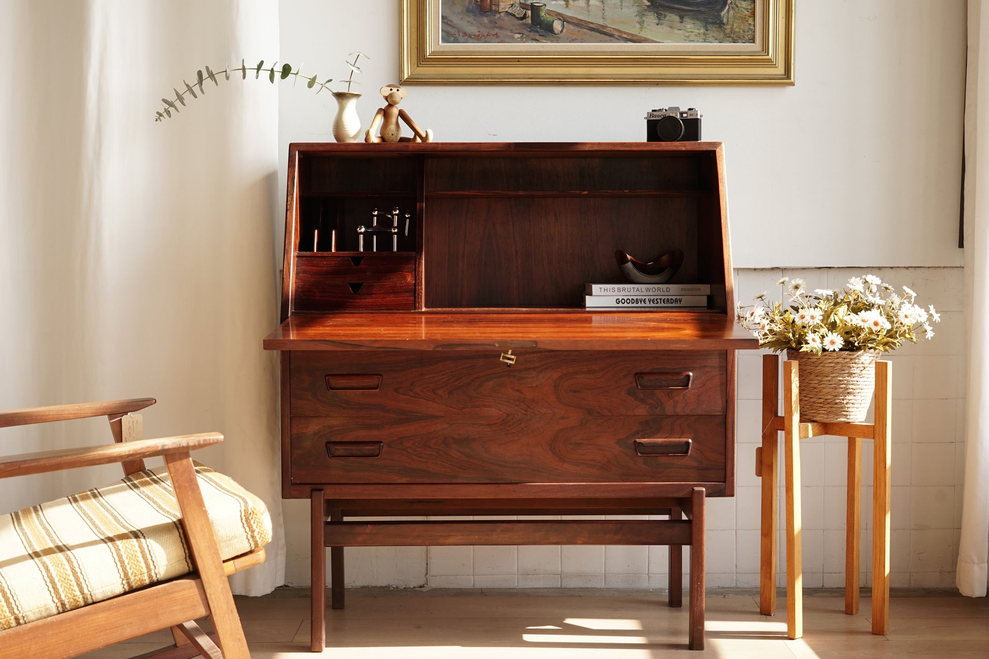 Arne Wahl Iversen Model 68 玫瑰木 寫字櫃 OLDANMARK