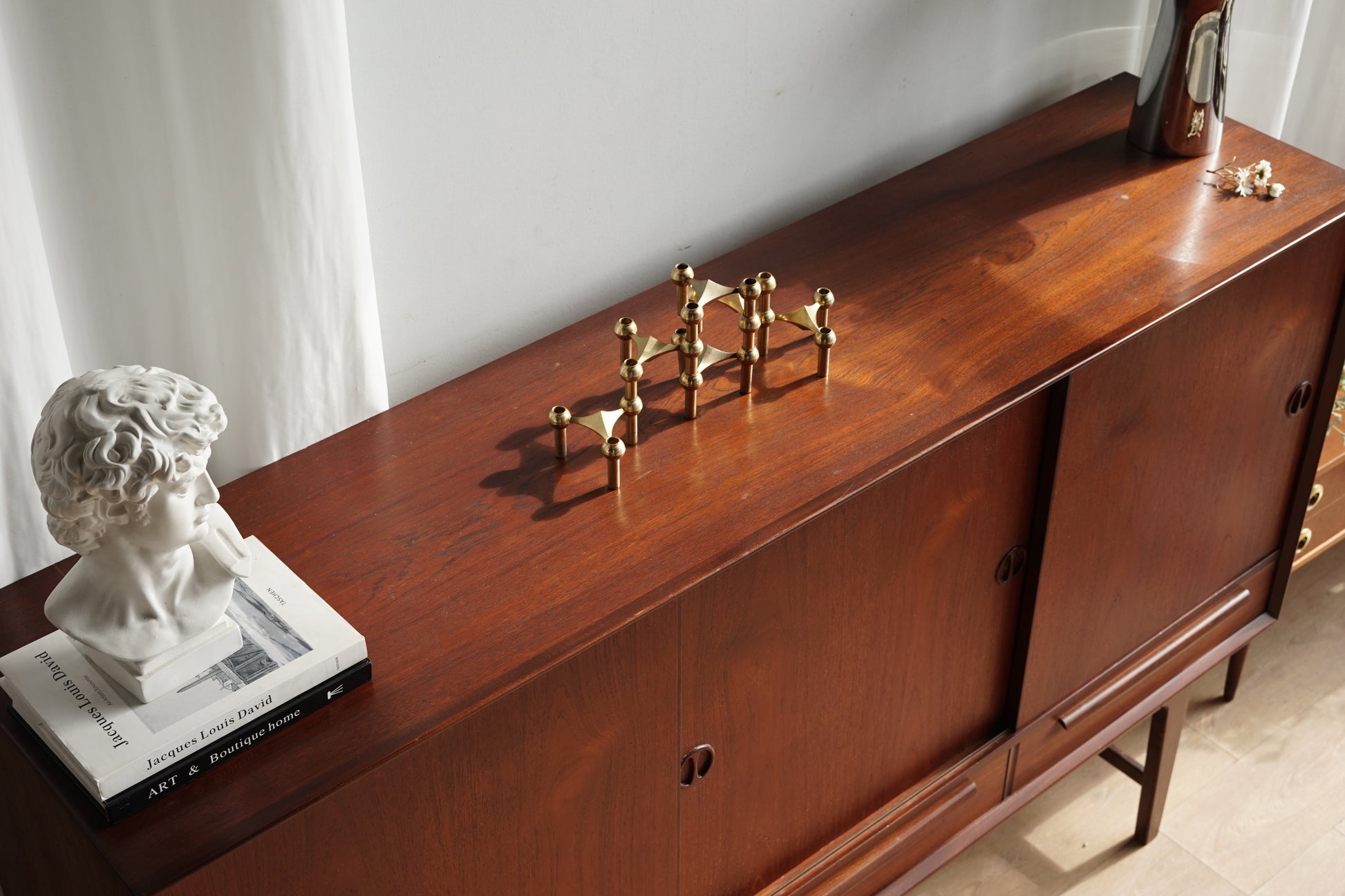 丹麥 柚木 圓形把手 三滑門 高櫃 OLDANMARK