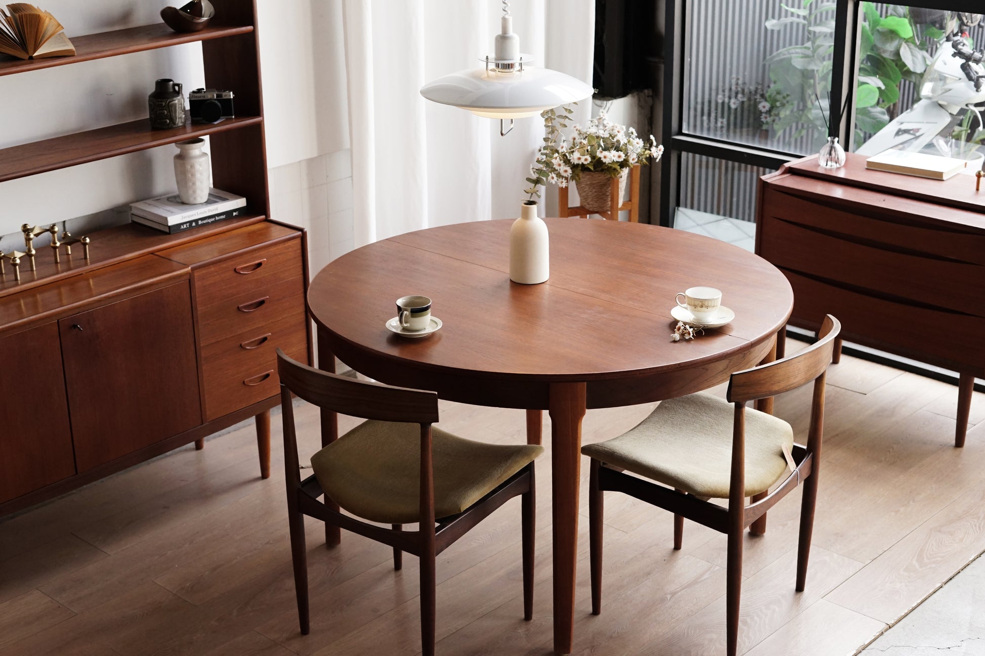 丹麥 經典 柚木 圓形 蝴蝶 延伸 餐桌 OLDANMARK