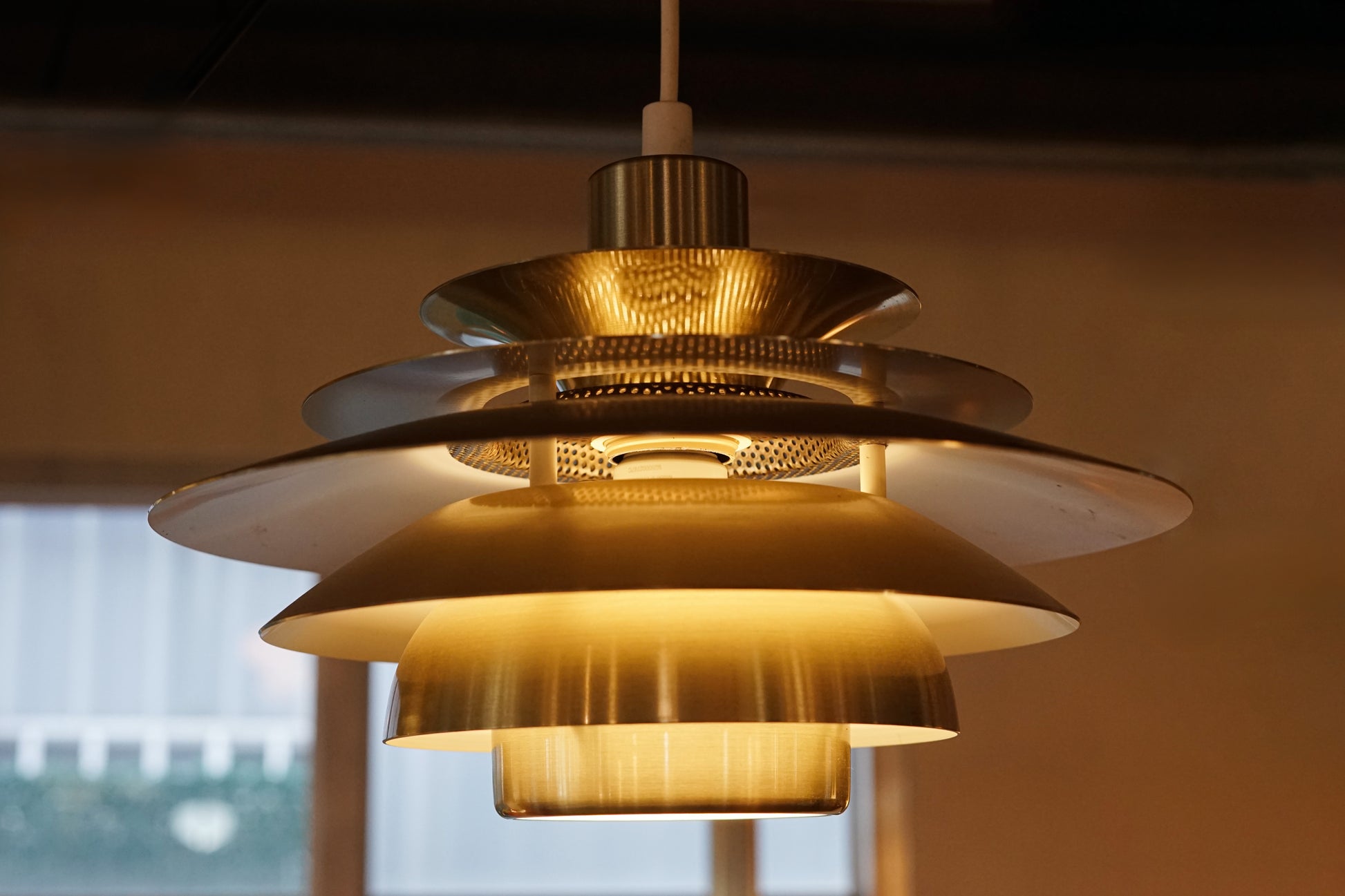 丹麥 Jeka Verona 黃銅色層疊吊燈 (Type 209602) OLDANMARK