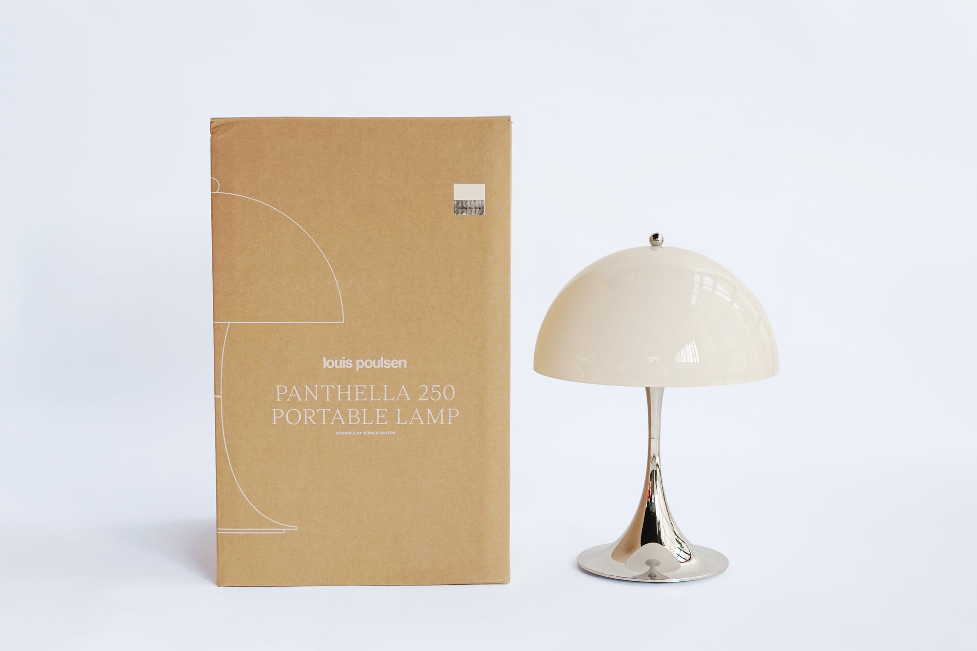 Louis Poulsen Panthella 250 Portable (經典乳白 / 靜謐灰藍) OLDANMARK