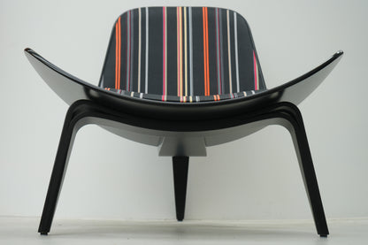 丹麥 Carl Hansen & Søn CH07 微笑椅 / 貝殼椅 (Paul Smith ✕ Maharam 100週年絕版聯名款) OLDANMARK