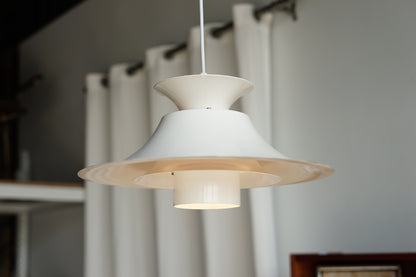 丹麥 JEKA 霧白環片 吊燈