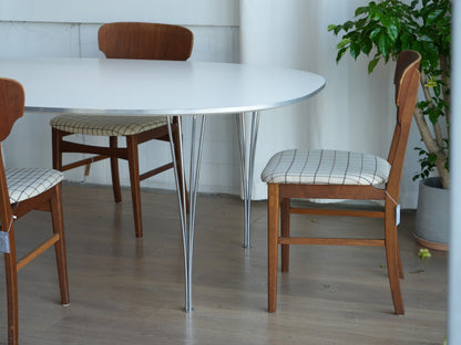 丹麥 Fritz Hansen Superellipse Table 超級橢圓桌 (2004 年製造) OLDANMARK