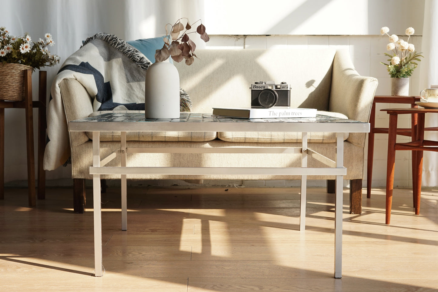 丹麥 湖水綠 磁磚 金屬 茶几