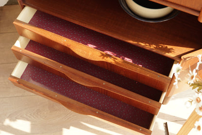 Gunni Omann 柚木 三抽 粉底 轉角櫃