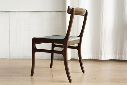 丹麥 Ole Wanscher 藍色餐椅