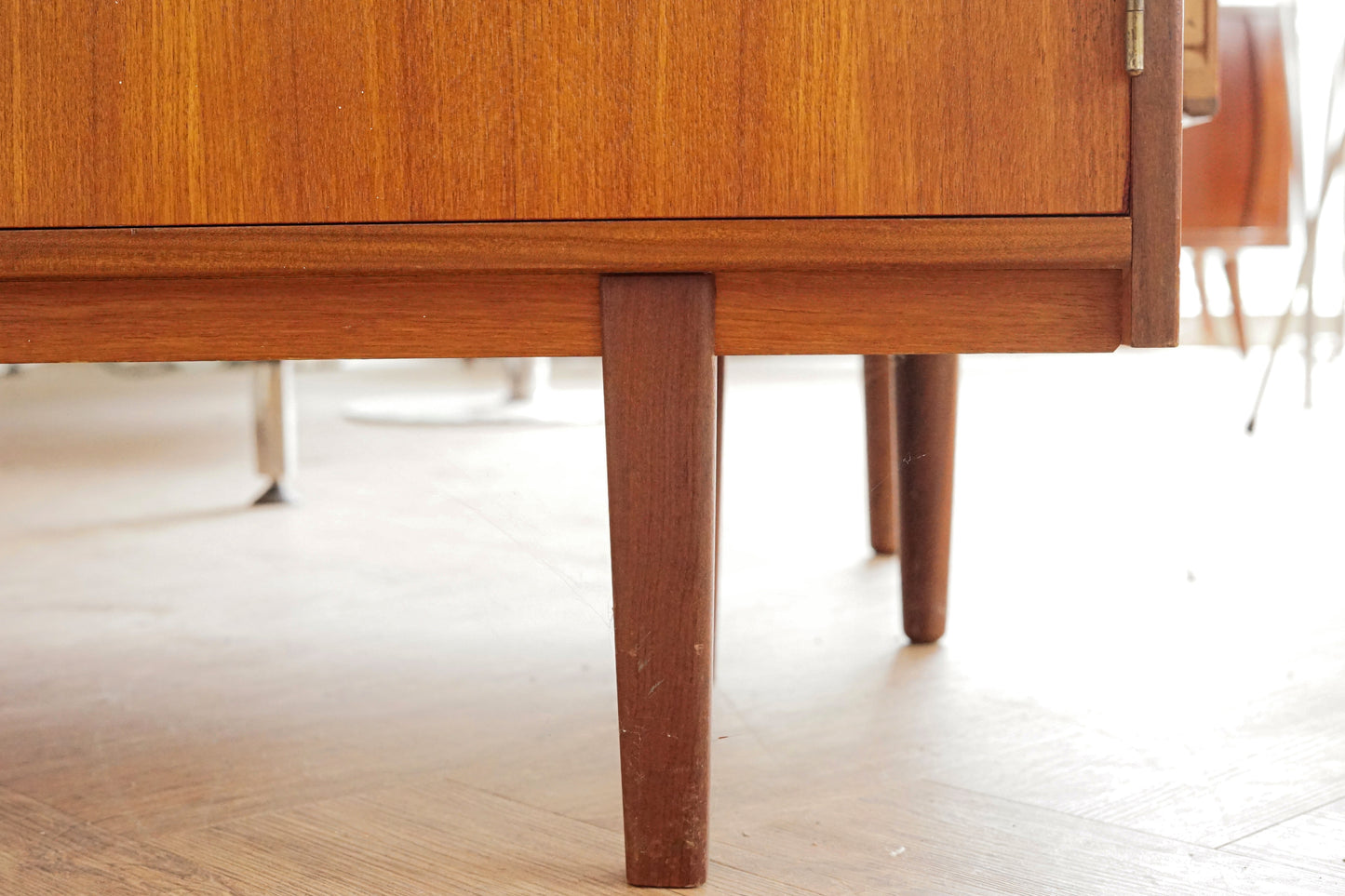 丹麥 柚木 滑門 書櫃／展示櫃