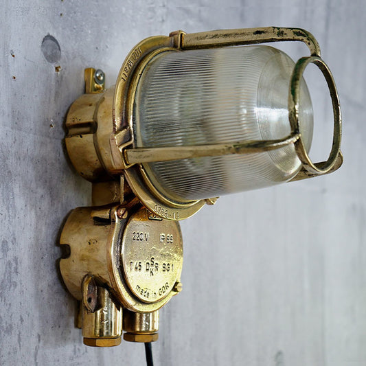 德國EOW-黃銅甲板壁燈
