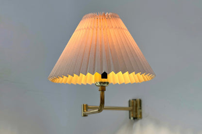 Horn Type3200 Wall Lamp